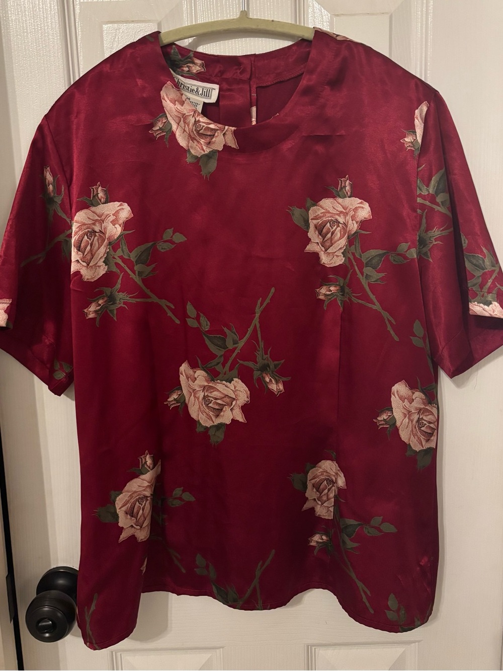 Women’s Short-Sleeve Satin Shirt in Burgundy with Rose Print